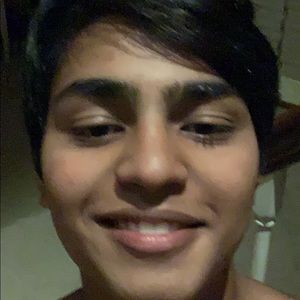 Meet your Posher, Aayush